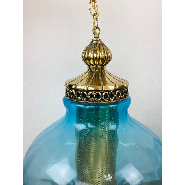 Vintage 1970s Aqua Blue & Brass Hollywood Regency Hanging Swag Lamp For Sale - Image 4 of 6