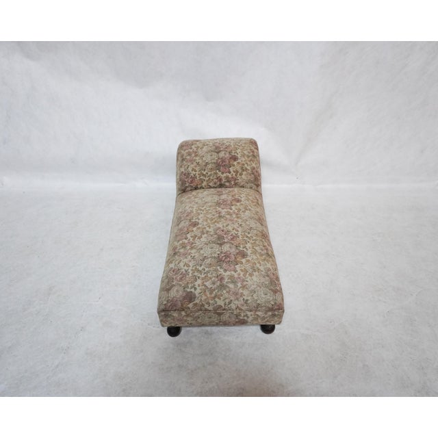 Early 20th Century Charming Children's Chaise Cherubini For Sale - Image 4 of 10