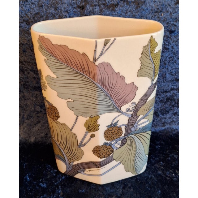 Vintage Porcelain Vase by Alain Le Foll for Rosenthal, 1980s, in Very Good conditions. Designed 1980 to 1989 This piece...