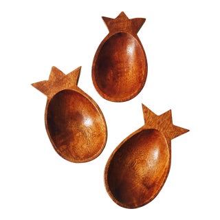 Vintage Wood Pineapple Dishes - Set of 3 For Sale