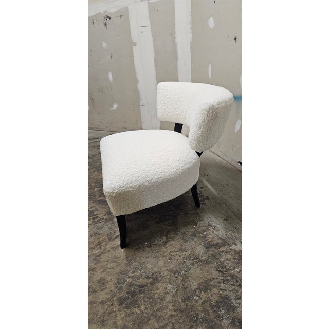 One Slipper Chair in the Style of Billy Haines For Sale In New York - Image 6 of 18