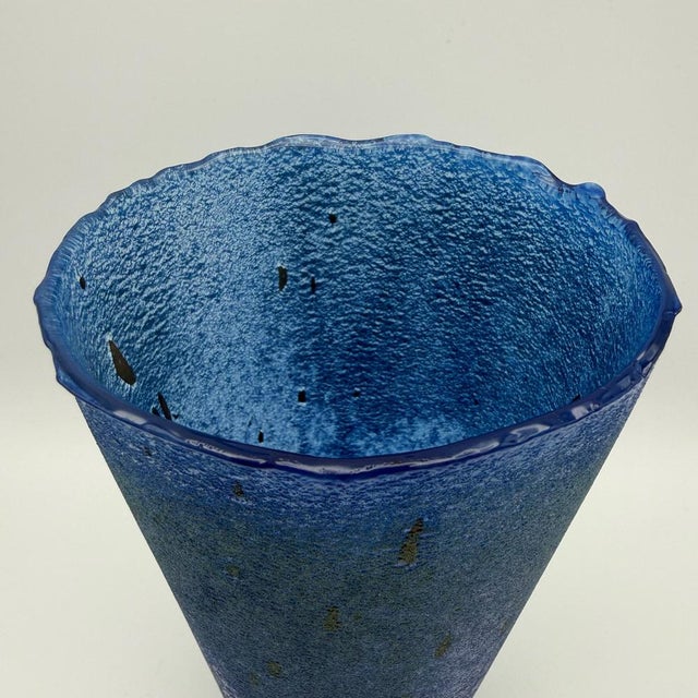 Sculptural Antikva Glass Vase by Bertil Vallien for Kosta Boda, Sweden, 1990s For Sale - Image 11 of 12