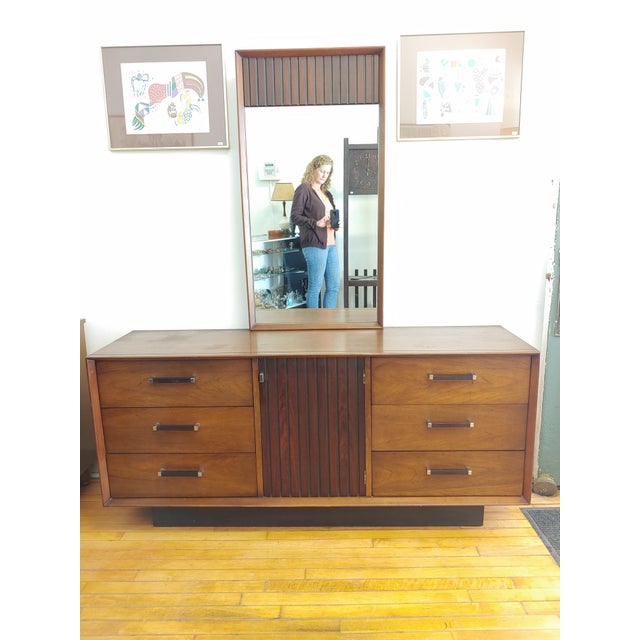 Vintage MCM Lane Tower Suite Walnut Rosewood Chrome Long Dresser With