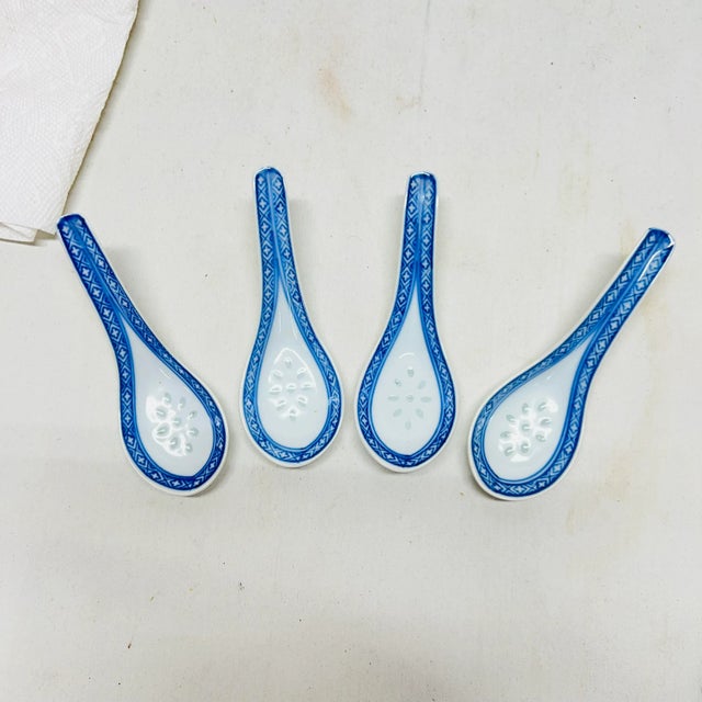 1970s Chinoiserie Blue and White Rice Spoons - Set of 4 For Sale - Image 4 of 4