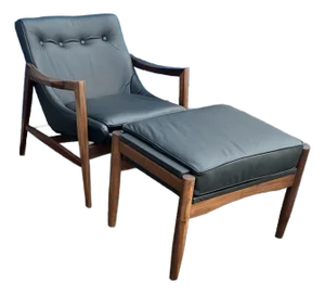 Mid Century Modern Walnut Black Leather Lounge Chair /Ottoman