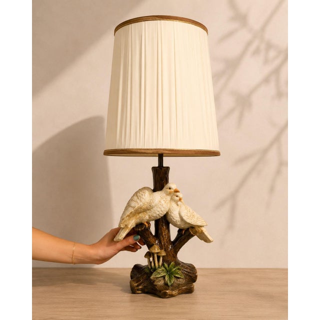 Vintage 1983 Creative Decor Ceramic Bird Table Lamp, Sculptural Lovebirds & Tree For Sale - Image 4 of 8