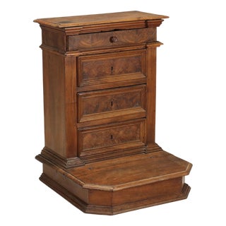 Baroque Walnut Kneeler, Italy, Early 18th Century For Sale