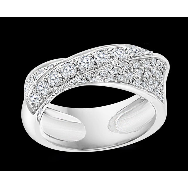 0.75 Carat Diamond Engagement Band 18 Karat Gold Ring by Designer Salvini For Sale - Image 17 of 18