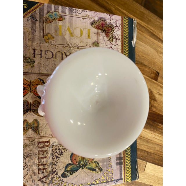 1960s Vintage Westmoreland Milk Glass Pineapple Shaped Vase For Sale - Image 5 of 7