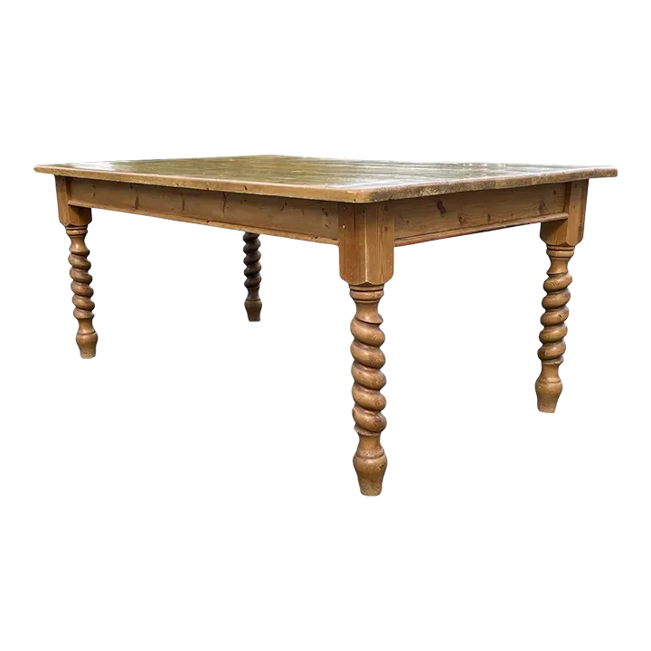 Early 20th Century English Country Style Pine Farmhouse Dining
