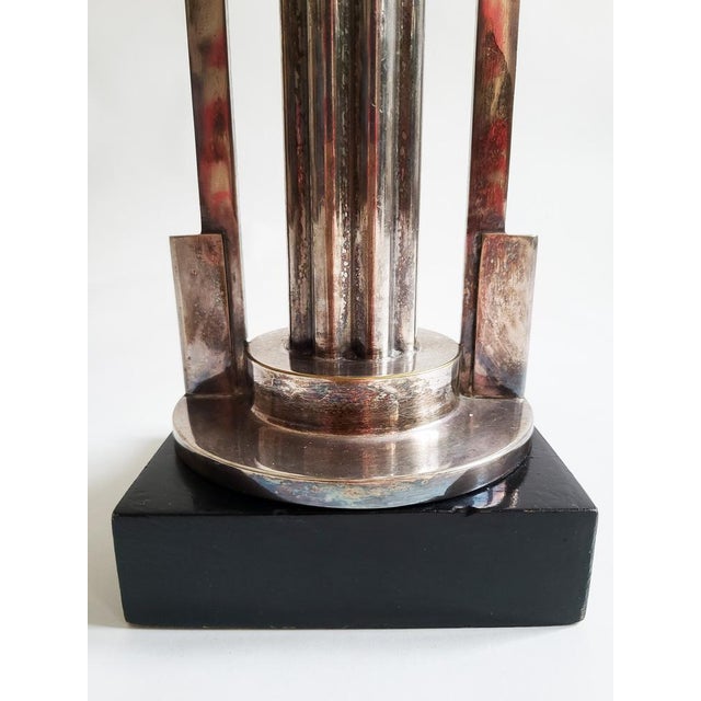 Handsome patina, non-polished. A very decorative piece.