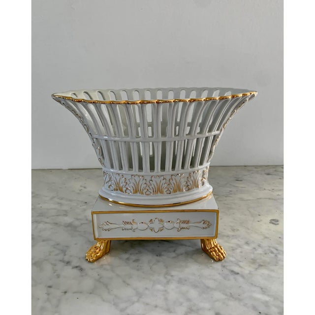 English Late 20th Century Pair of Reticulated Porcelain Baskets With Gilt Detail and Lion Paw Feet For Sale - Image 3 of 11