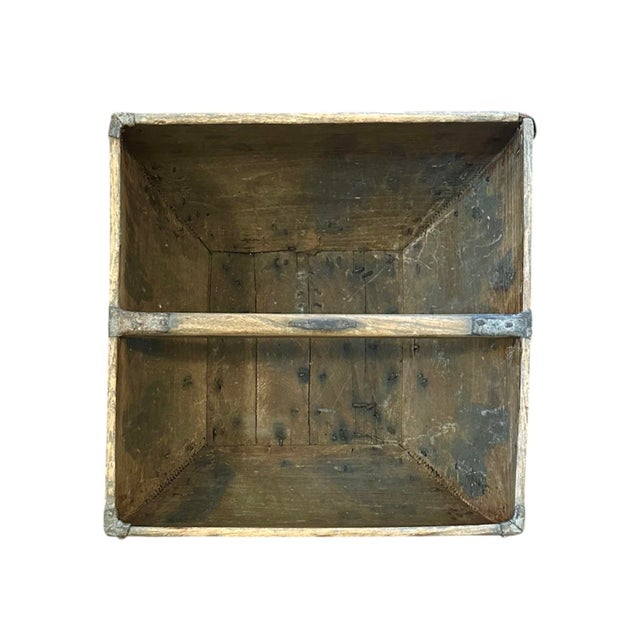 Wood Antique 19th Century Large Chinese Primitive Hand-Hewn Wooden Rice Measure / Grain Basket / Bucket With Iron Strapping and Hand Painted Blue Florals For Sale - Image 7 of 8