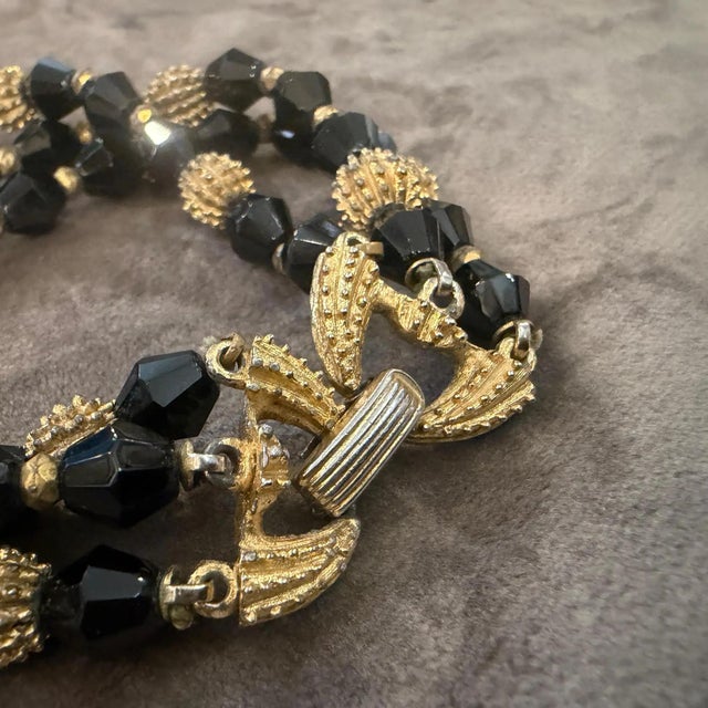 Gold 1980s Art Deco Style Black Cristal and Brass Multi Strand Bracelet by Trifari For Sale - Image 8 of 10