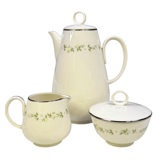 1960s Noritake 'Cornelia' Ivory China Retired Set-Service for 12 - 115 Pieces For Sale - Image 9 of 18