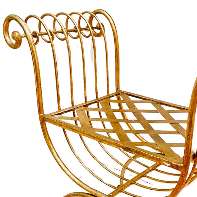 1960s 1960 Italian Hollywood Regency Gilt Wrought Iron Curule Vanity Bench For Sale - Image 5 of 8