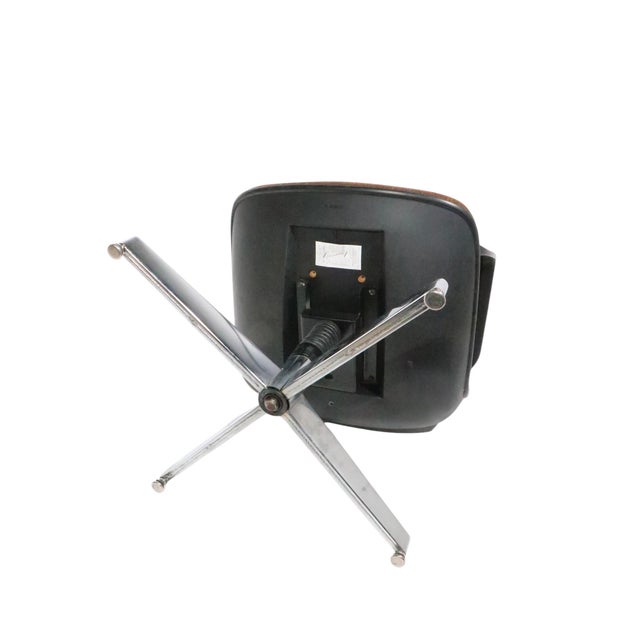 Knoll Vintage Swivel Office Chair by Hon After Pollock for Knoll Circa 1970s For Sale - Image 4 of 12