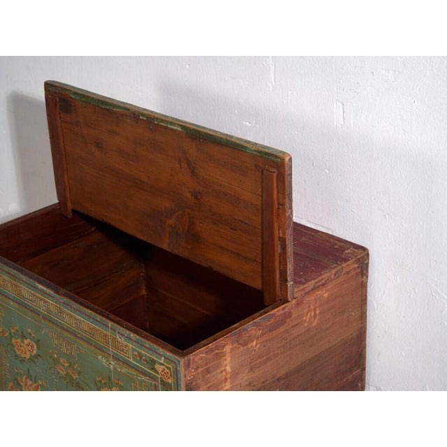 Antique Chinese Qing Dynasty Painted Dongbei Peony Trunk For Sale - Image 10 of 12