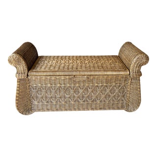 Late 20th-Century Cottage Chic Rolled Arm Rattan & Bamboo Storage / Blanket Chest For Sale