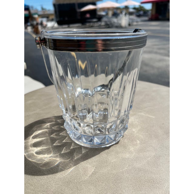 Cristal d' Arques 1960s Mid-Century Modern Cristal d'Arques France Crystal Ice Bucket Silver Chrome Handle Barware For Sale - Image 4 of 5