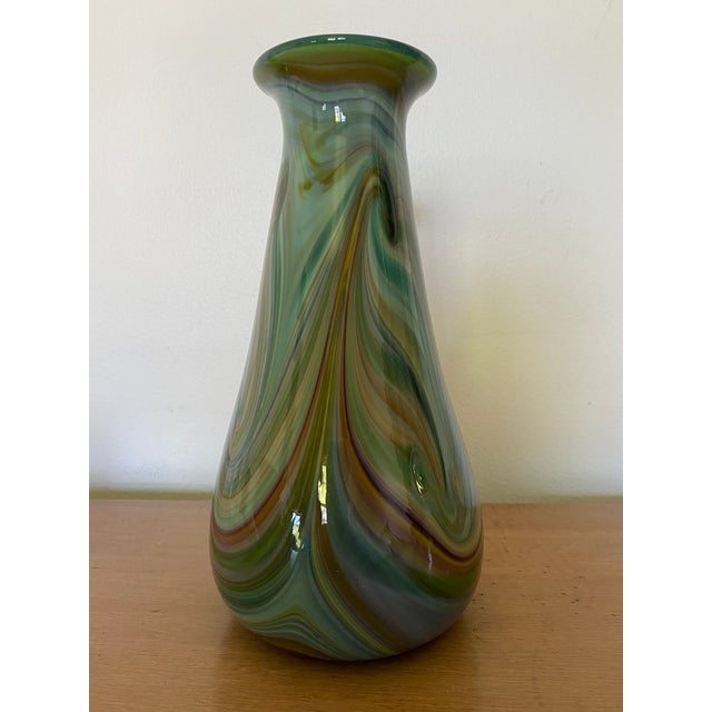 Postmodern 1980s Pulled Feather Art Glass Vase by Jim & Connie Grant of Celestial Glass Studio For Sale - Image 3 of 9