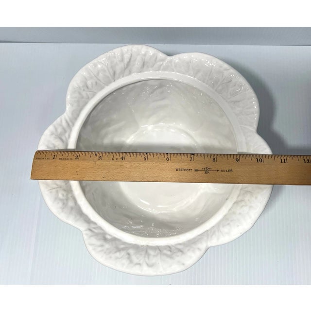 Vintage Mid-Century Modern White Ceramic Majolica Cabbage Soup Tureen For Sale In Phoenix - Image 6 of 8