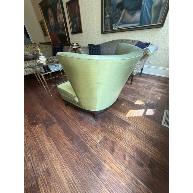 Textile Donghia Sculptural Lounge Chair – Curved Modern Silhouette in Emerald Upholstery For Sale - Image 7 of 10