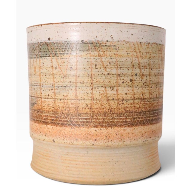 Artist Made Studio Pottery Planter b.h. Selnick C. 1970's For Sale In New York - Image 6 of 7