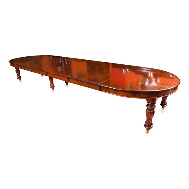Antique George III Cuban Extending Dining Table in Flame Mahogany, 1800s For Sale