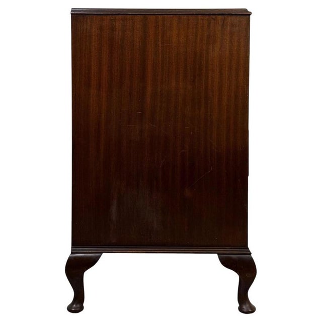 20th Antique Century Mahogany Chest of Drawers For Sale - Image 6 of 9