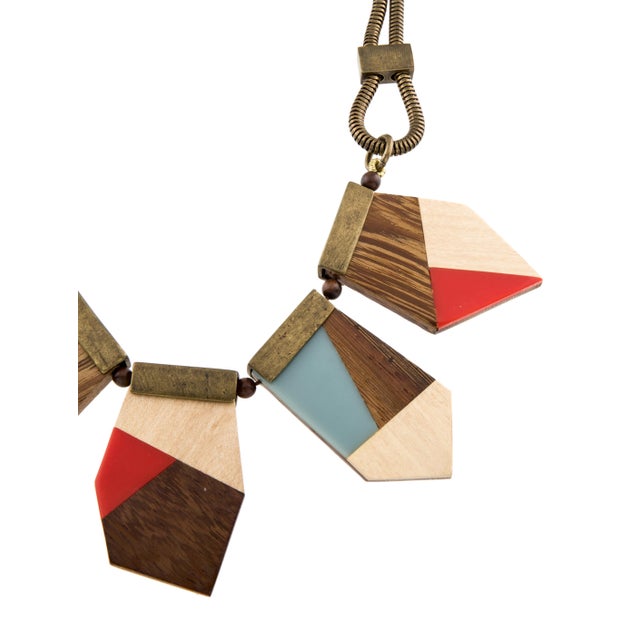 Wood Modernist Necklace Lela Rose Wood Resin Colorblock Collar Bib For Sale - Image 7 of 12