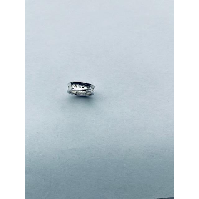 Contemporary Vintage Tiffany & Co 1837 Ring, Size 7 For Sale - Image 3 of 7