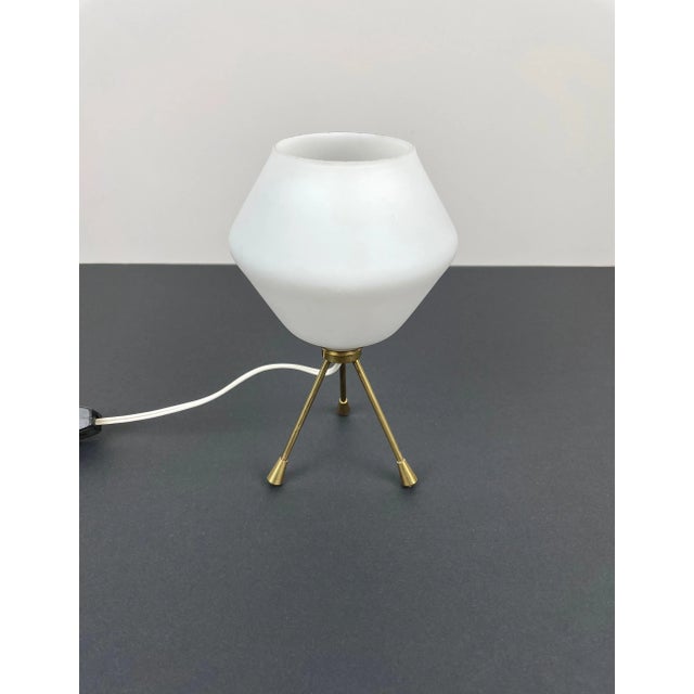 1960s Brass & Opaline Glass Tripod Table Lamp, Italy, 1960s For Sale - Image 5 of 10