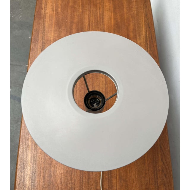 Mid-Century Modern Dutch Model Romeo Minimalist Table Lamp by Louis Kalff for Philips, 1960s For Sale - Image 9 of 18