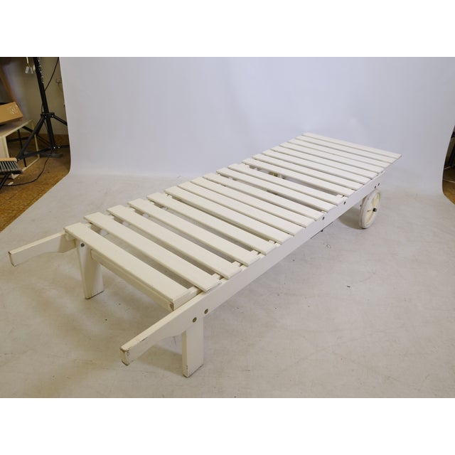 Mid-Century Wooden Riviera Garden Lounger from Triconfort, 1970s For Sale - Image 4 of 10