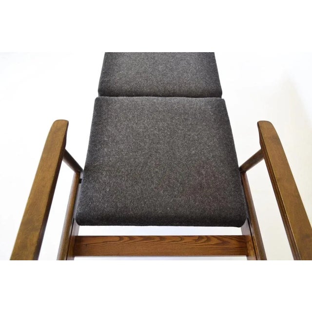 Vintage Convertible Sleeping Armchair by Valerija Ema Cukermanienė for Vilniaus Baldų Kombinatas, 1960s For Sale - Image 6 of 9