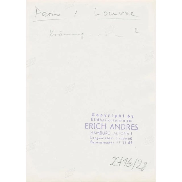 Louvre, 1950s, Black and White Photograph For Sale - Image 4 of 5