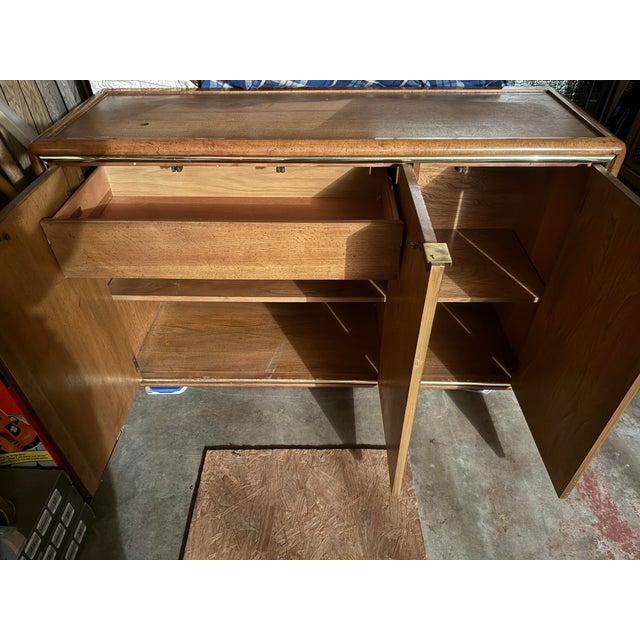 Wood Authentic Vintage 1960s Mid-Century Modern / Hollywood Regency Style Buffet-Server/Credenza, by American of Martinsville For Sale - Image 7 of 8