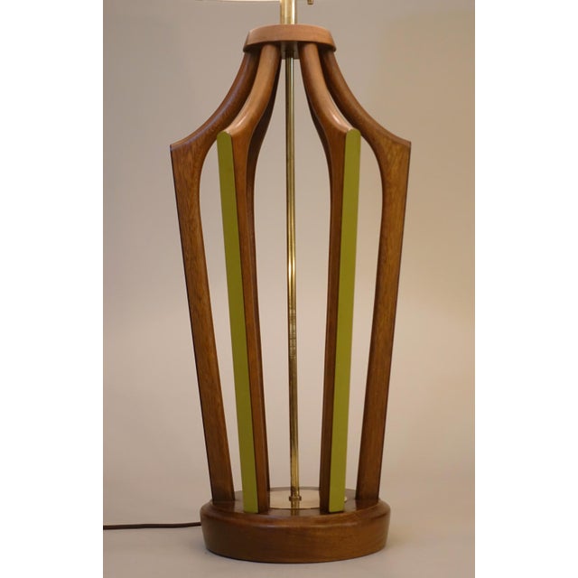 1950s 1950s Modeline Modern Rare XL Atomic Cage Walnut Brass Table Lamp For Sale - Image 5 of 11