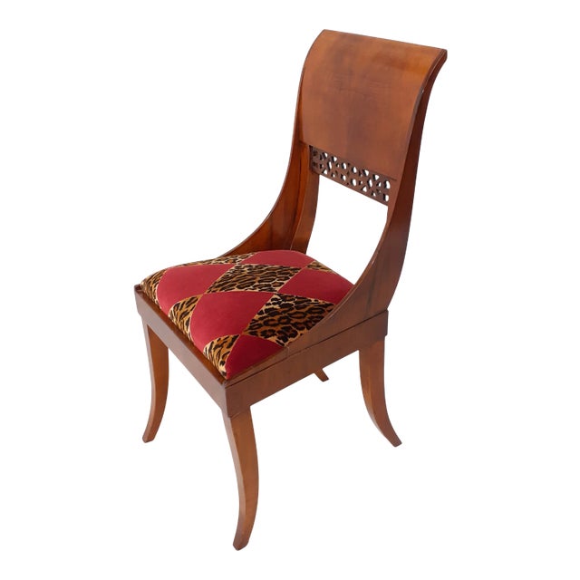 Late 20th Century Vintage Upholstered Chair For Sale