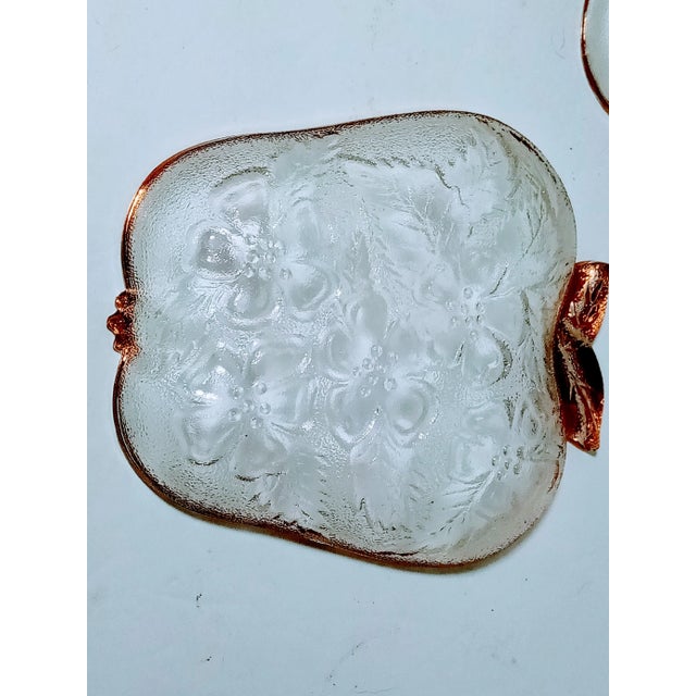 1950s Pressed Glass Apple Shaped Trinket Dishes- Set of 3 For Sale - Image 4 of 5