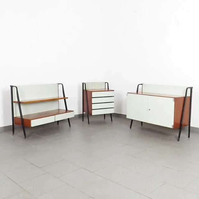 1960s Chests of Drawers in Oak, Set of 3 For Sale - Image 5 of 5