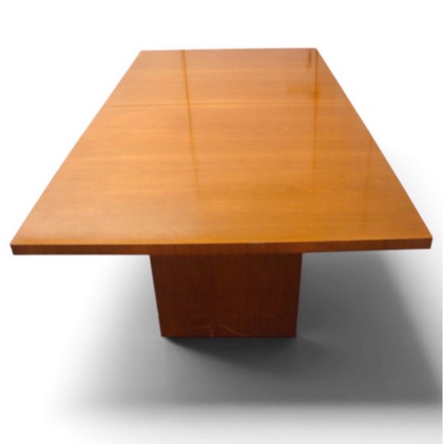 Mid-Century Modern 1950s T. H. Robsjohn-Gibbings Widdicomb Dining Conference Table For Sale - Image 3 of 7