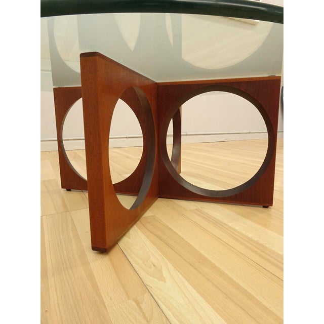 1960s European Mid Century Wood Coffee Table For Sale In Miami - Image 6 of 14