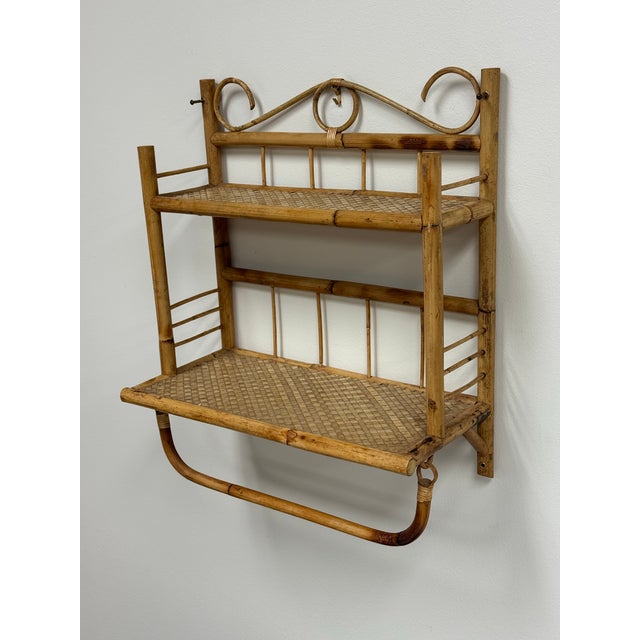 Mid 20th Century Vintage Bamboo and Wicker Wall Shelf With Towel Rack For Sale - Image 5 of 9