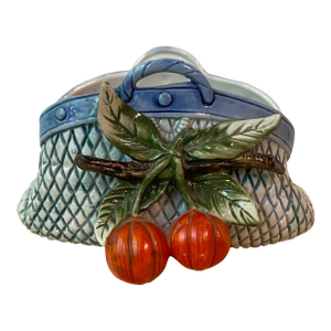 Majolia Ceramic Purse Vessel