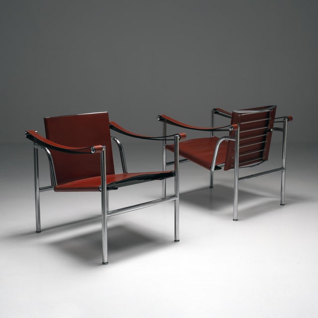 Cassina LC1 Lounge Chairs in Brown Leather by Le Corbusier for Cassina, 1980s, Set of 2 For Sale - Image 4 of 12