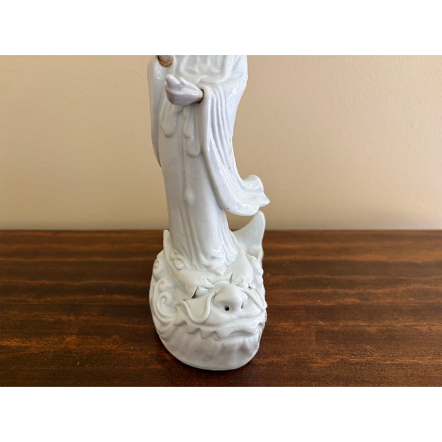 Mid-Century Chinese Blanc De Chine Porcelain Figure of Quan Yin on a Stylized Fish For Sale In South Bend - Image 6 of 11