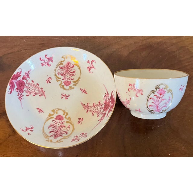Antique 18th Century German Porcelain Puce Tea Cup Bowl & Saucer For Sale In New York - Image 6 of 7
