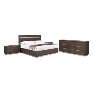 Made in Italy 4-Piece Queen Bedroom Set – Solid Birch Wood For Sale